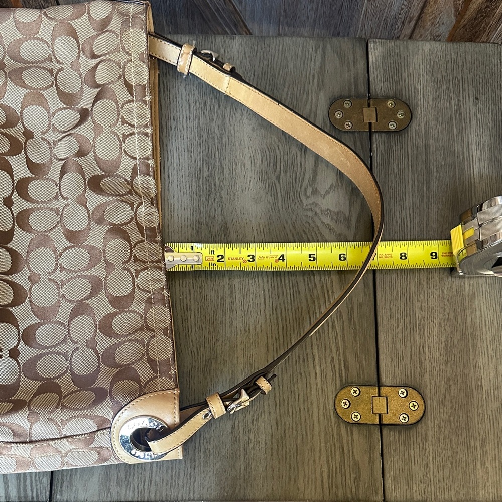 Coach F12518 Signature Jacquard and Leather Brown and Tan Shoulder Handbag - Picture 15 of 16
